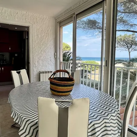 Appartement 3 Pièces 4 Couchages Sur Ar350-a01