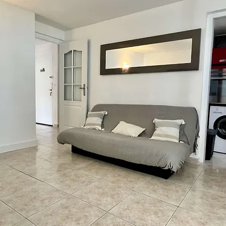 Apartment 3 Pieces 4 Couchages Sur Ar350-a01